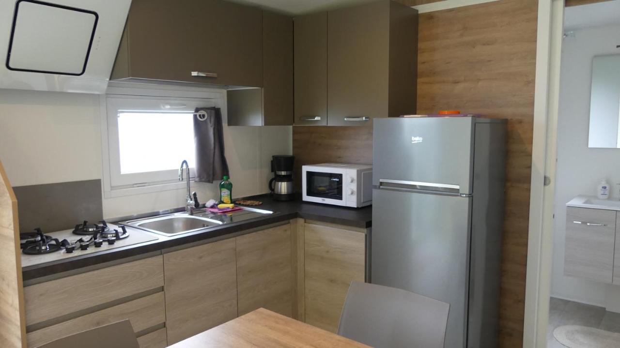 Agricampeggio Relax Maxicaravan Castelletto Di Brenzone Εξωτερικό φωτογραφία