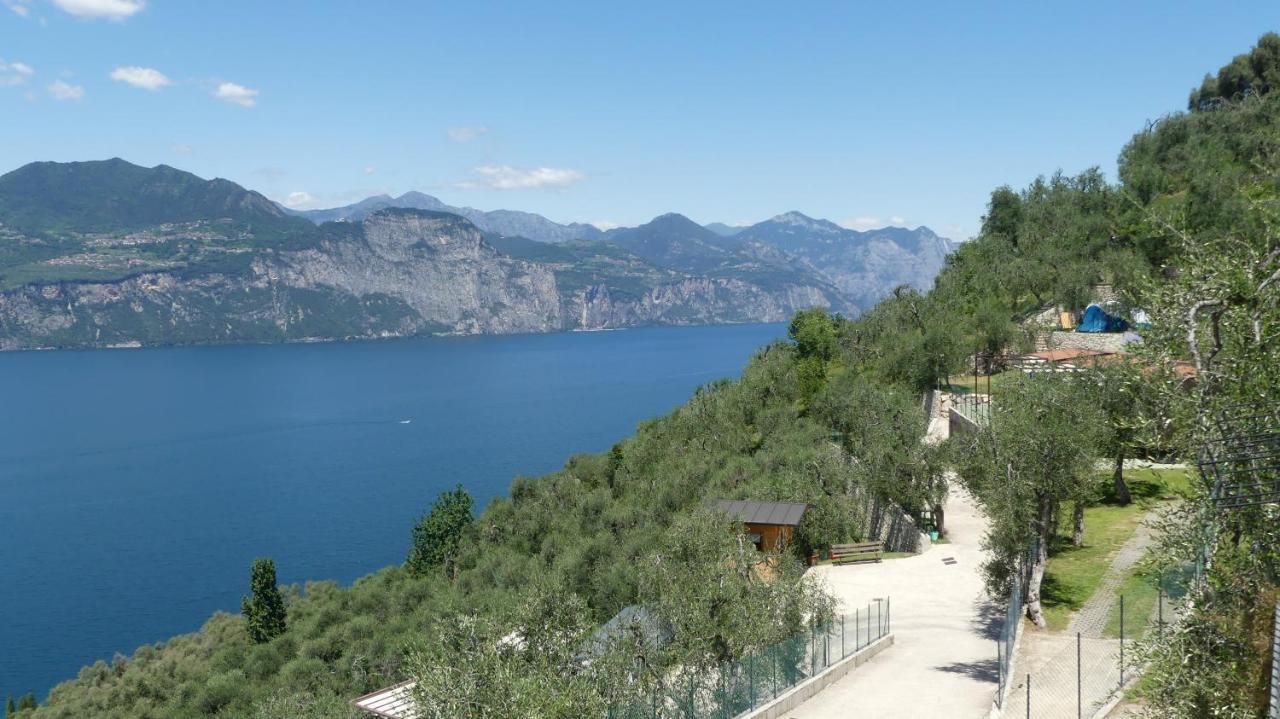 Agricampeggio Relax Maxicaravan Castelletto Di Brenzone Εξωτερικό φωτογραφία